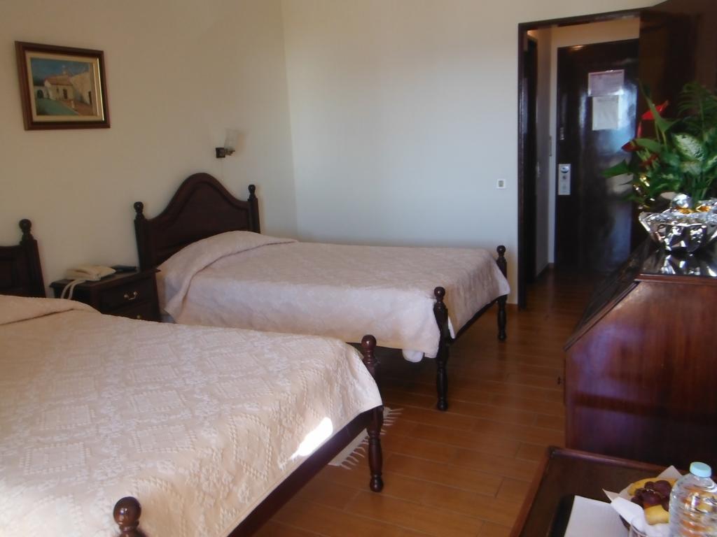 Aeromar Beach Hotel Faro Room photo